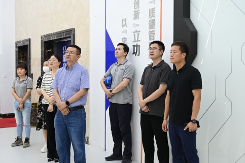 市司法局走访调研人生就是博官网股份法治建设工作