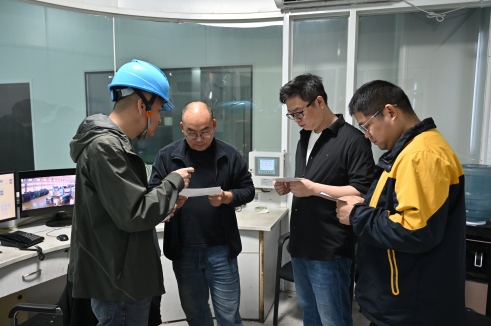 人生就是博官网股份多能工岗位技能竞赛：一张“提示卡”护航“摘星路”