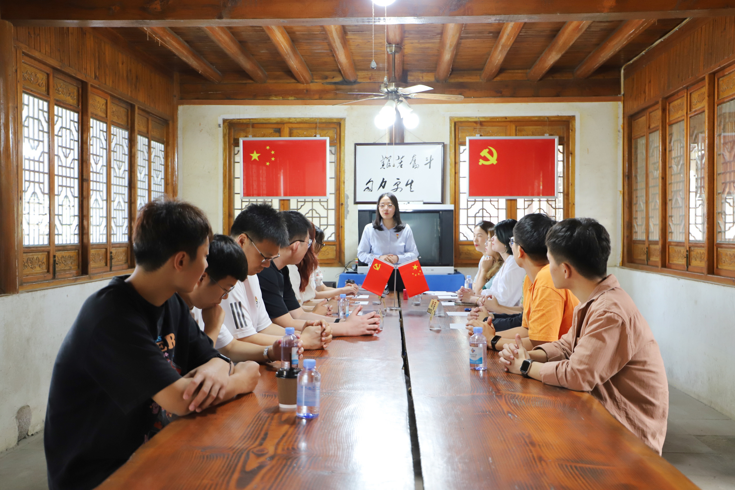 首页-人生就是博(官网)